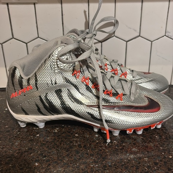 Nike Football Cleats Alpha Pro 2 3/4 TD Sz 8 Men’s Shoes Silver  820280-060- - Picture 2 of 8